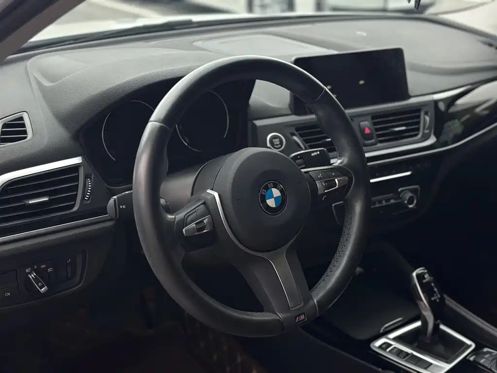 BMW 1 Series — миниатюра 11