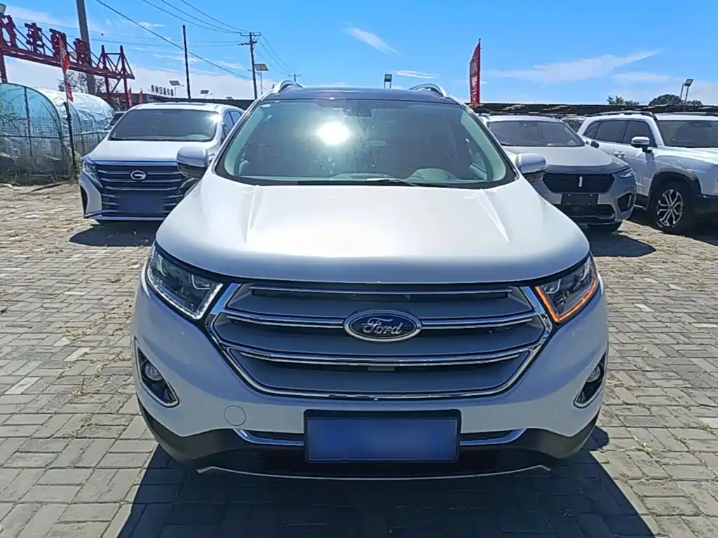Ford Edge — миниатюра 3