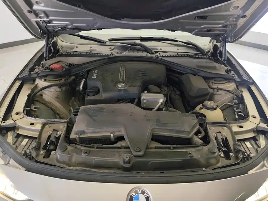 BMW 3 Series — миниатюра 10