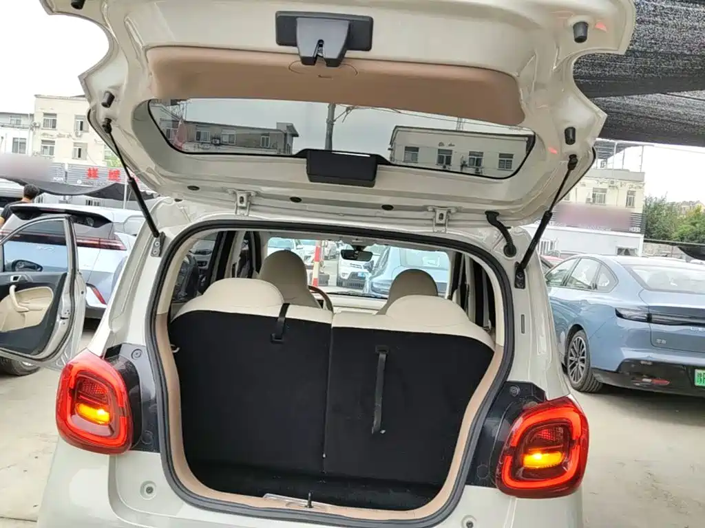 Wuling MINIEV — миниатюра 19