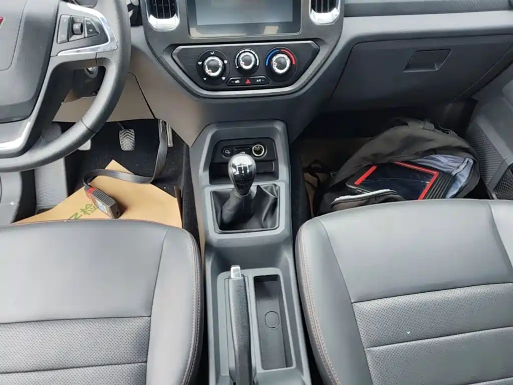 Wuling Journey — миниатюра 14