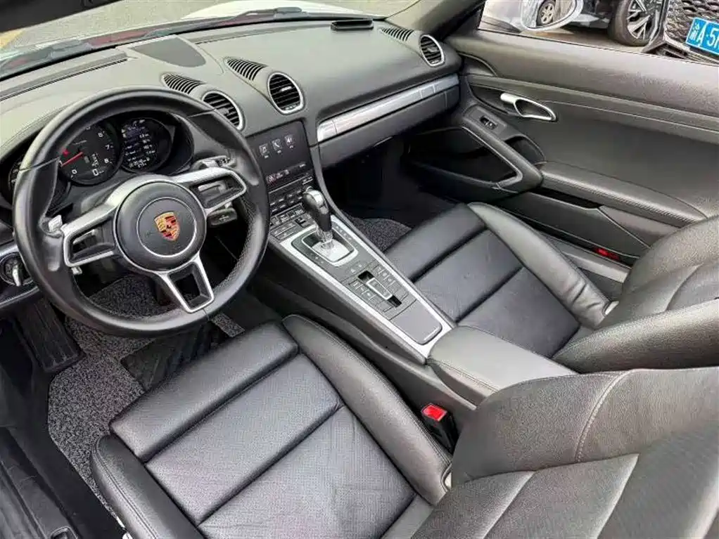 Porsche 718 2018 Boxster 2.0T
