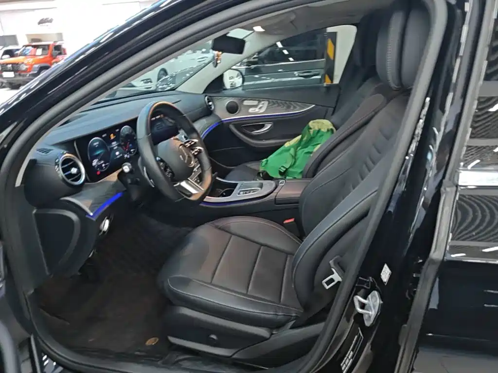 Mercedes-Benz E-Class New Energy — миниатюра 15