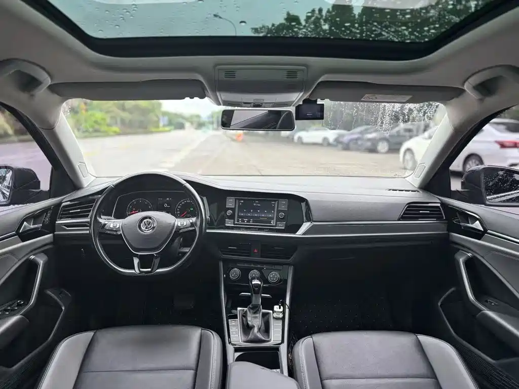 Volkswagen Sagitar — миниатюра 10
