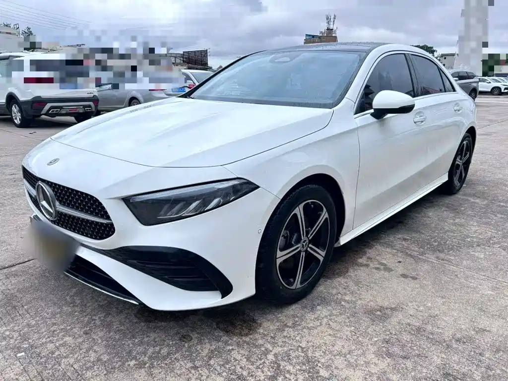 Mercedes-Benz A-Class 2023 A 200 L Fashion Type