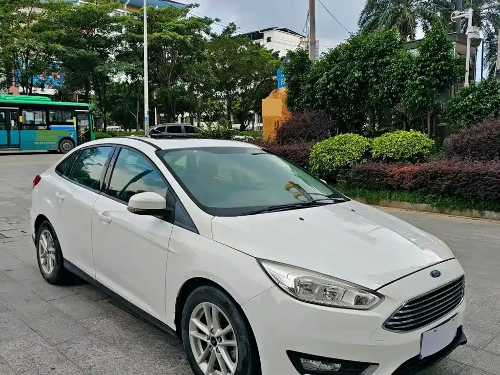 Ford Focus — миниатюра 2