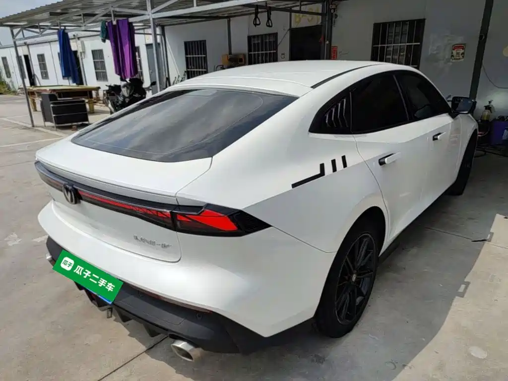Changan UNI-V — миниатюра 7