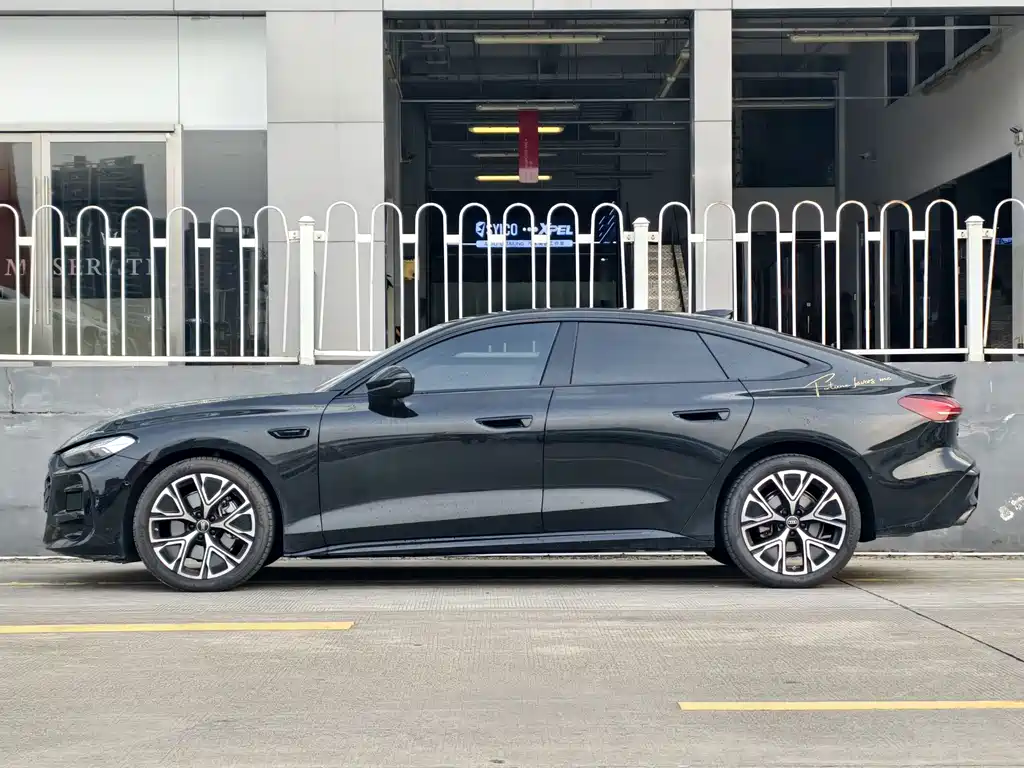 Audi A5L Sportback — миниатюра 6