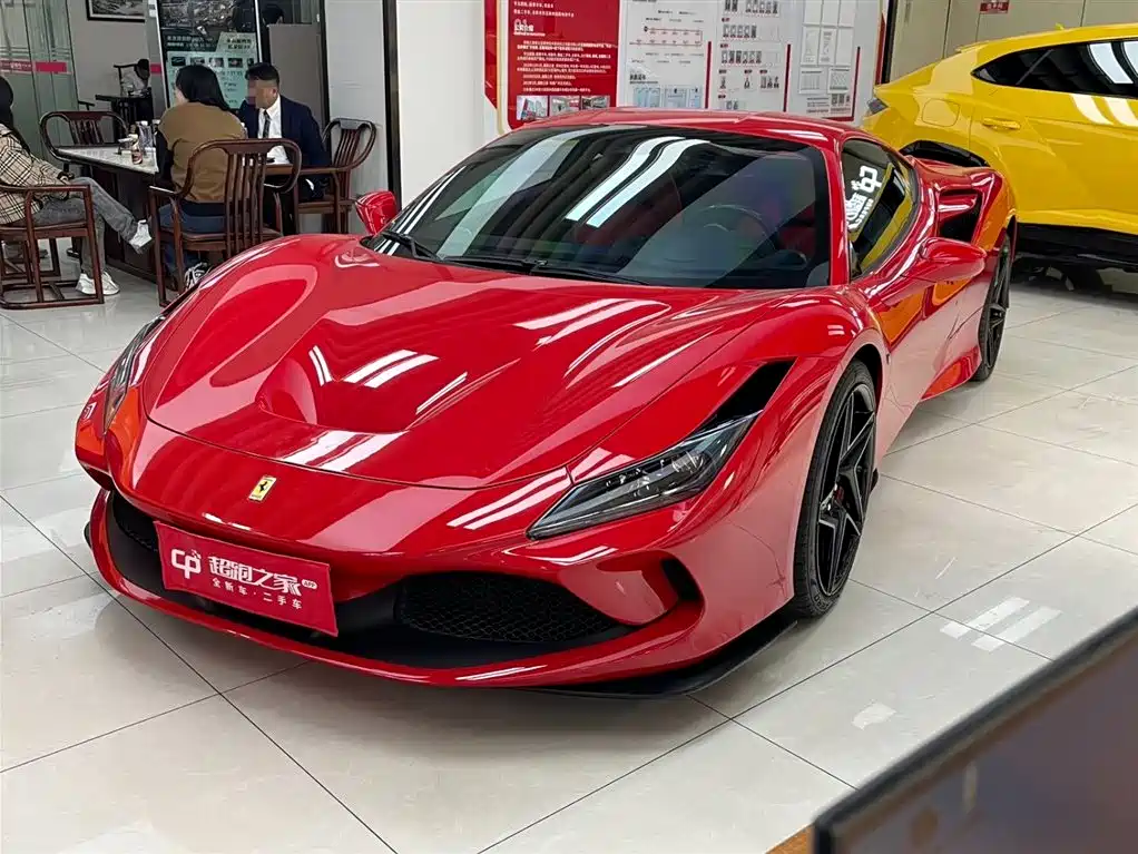 Купить Ferrari F8