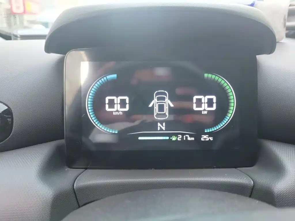 Leapmotor Leapmotor T03 — миниатюра 4