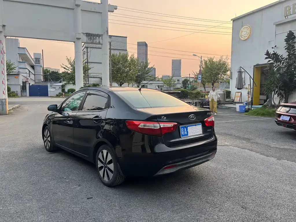 Kia K2 — миниатюра 7