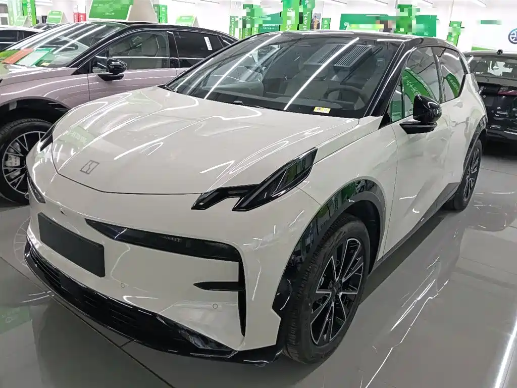 Zeekr X 2024