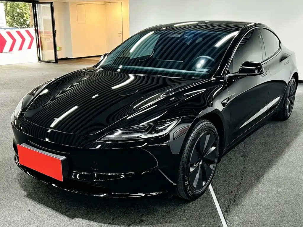 Tesla Model 3 2026