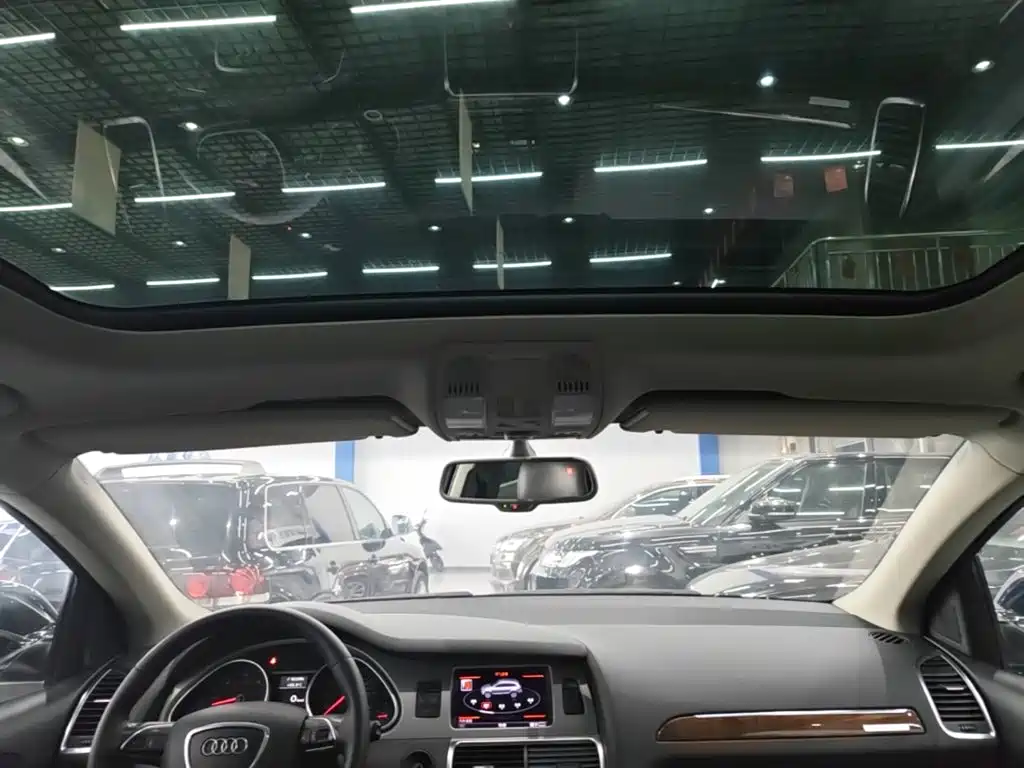 Audi Q7 — миниатюра 18