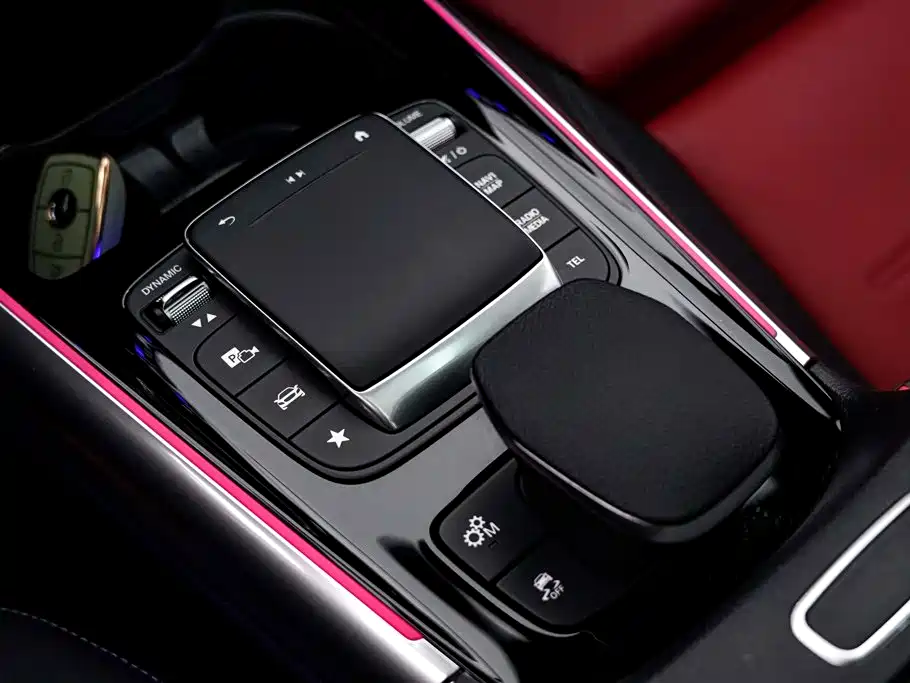Mercedes-Benz GLA AMG — миниатюра 22