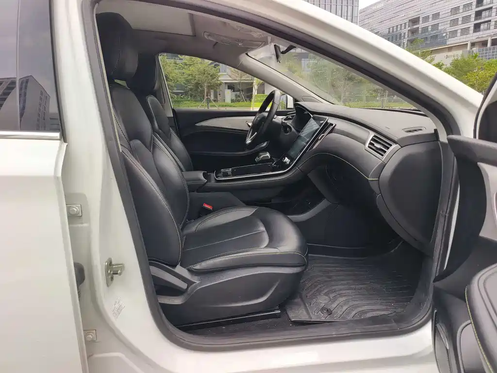 Roewe i6 MAX — фотографии объявления, Фото 13