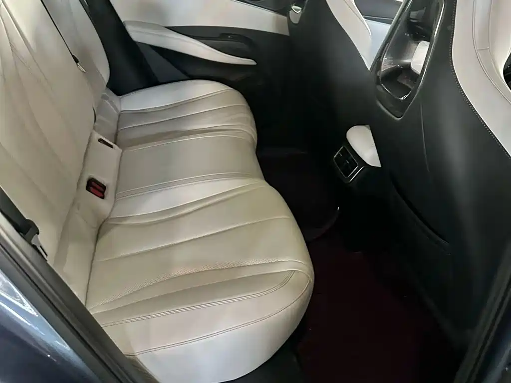 BYD Seal 06 — миниатюра 8