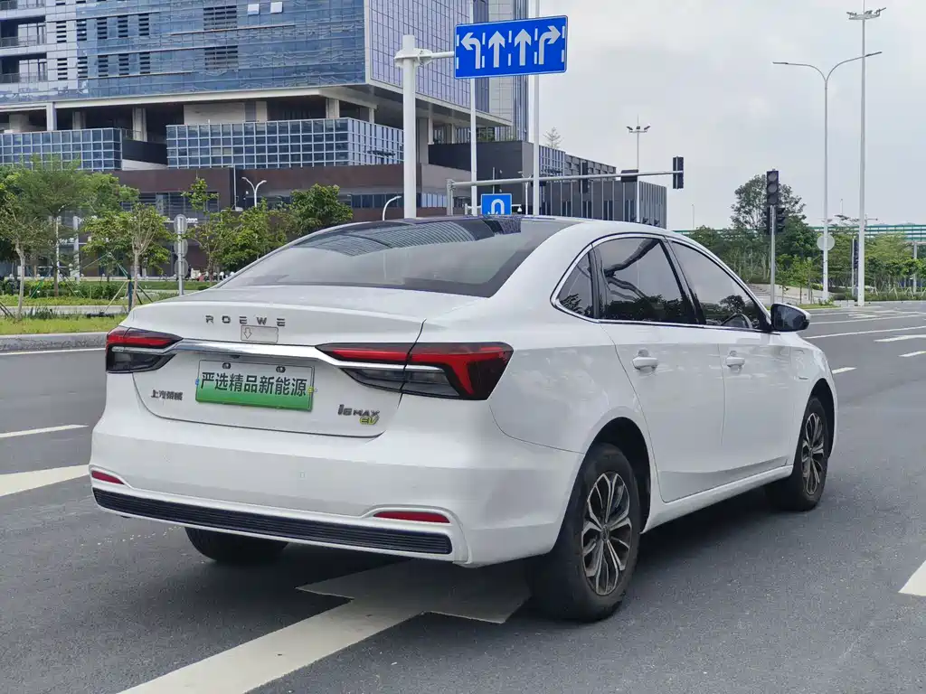Roewe i6 MAX 2022 EV 500 Premium