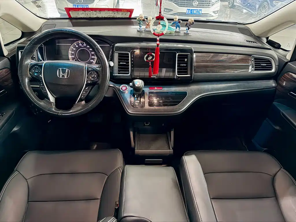 Honda Elysion — миниатюра 9