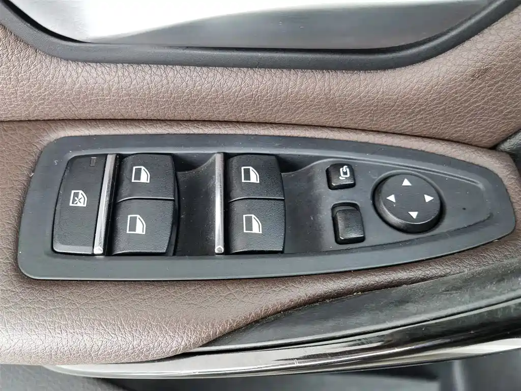 BMW 3 Series 3 2018 320Li Fashion
