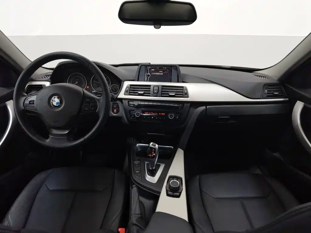 BMW 3 Series — миниатюра 5