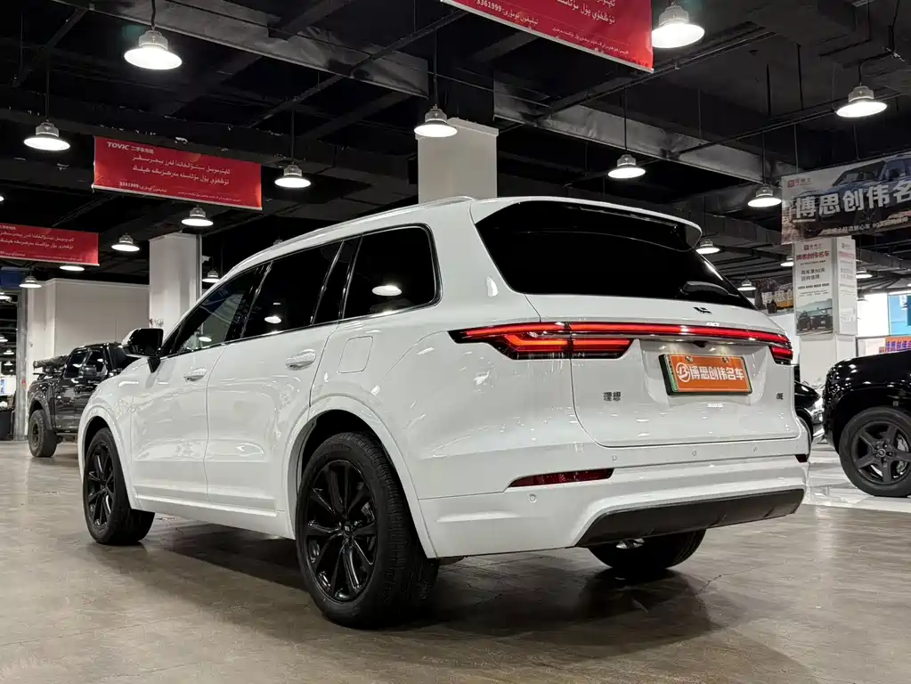 Li Auto Li ONE — миниатюра 7