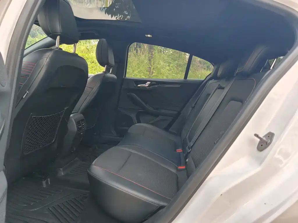 Ford Focus — миниатюра 18