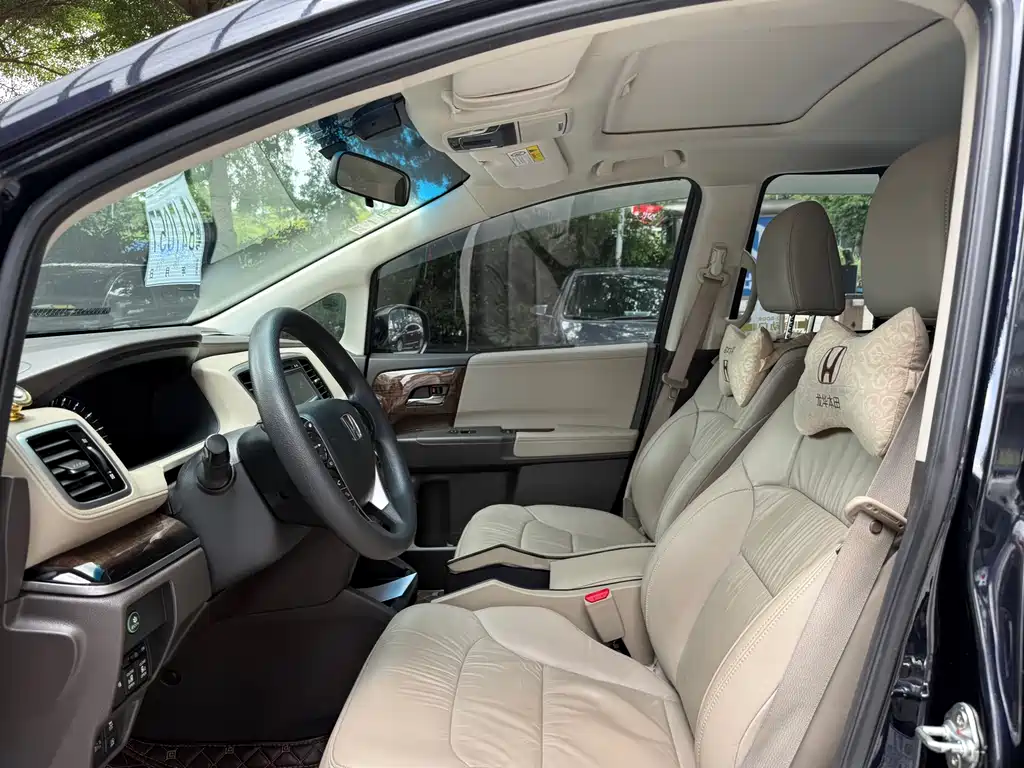 Honda Odyssey 2017 2.4L Luxury