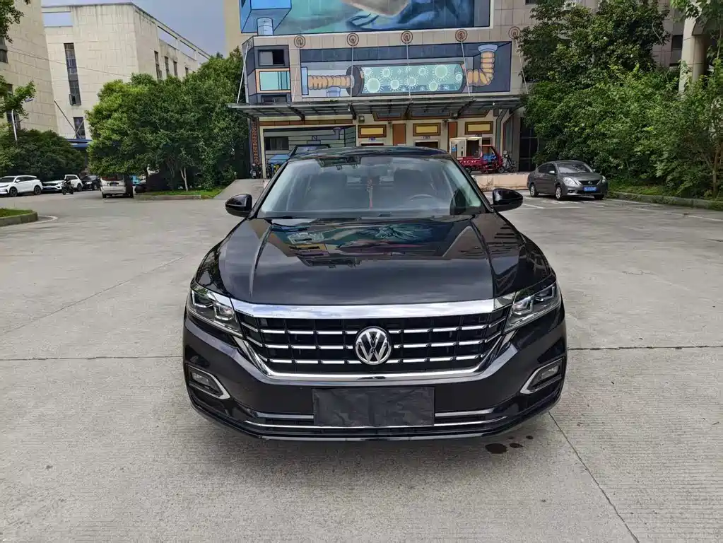 Volkswagen Passat 2019 330TSI Elite VI