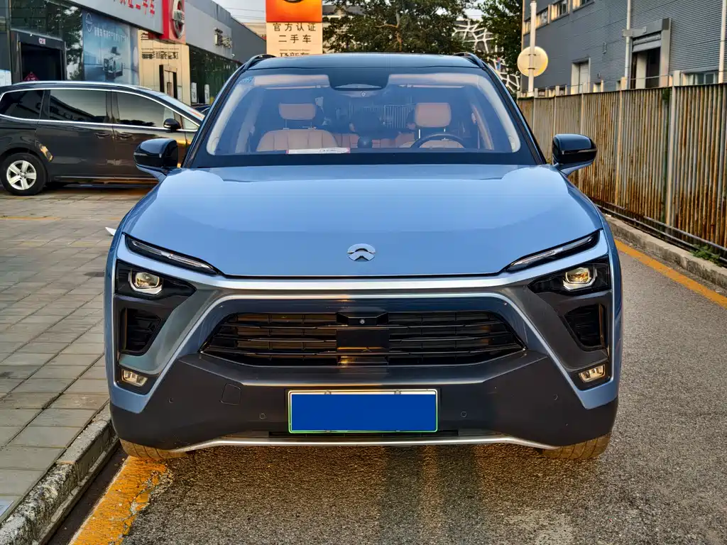 NIO NIO ES8