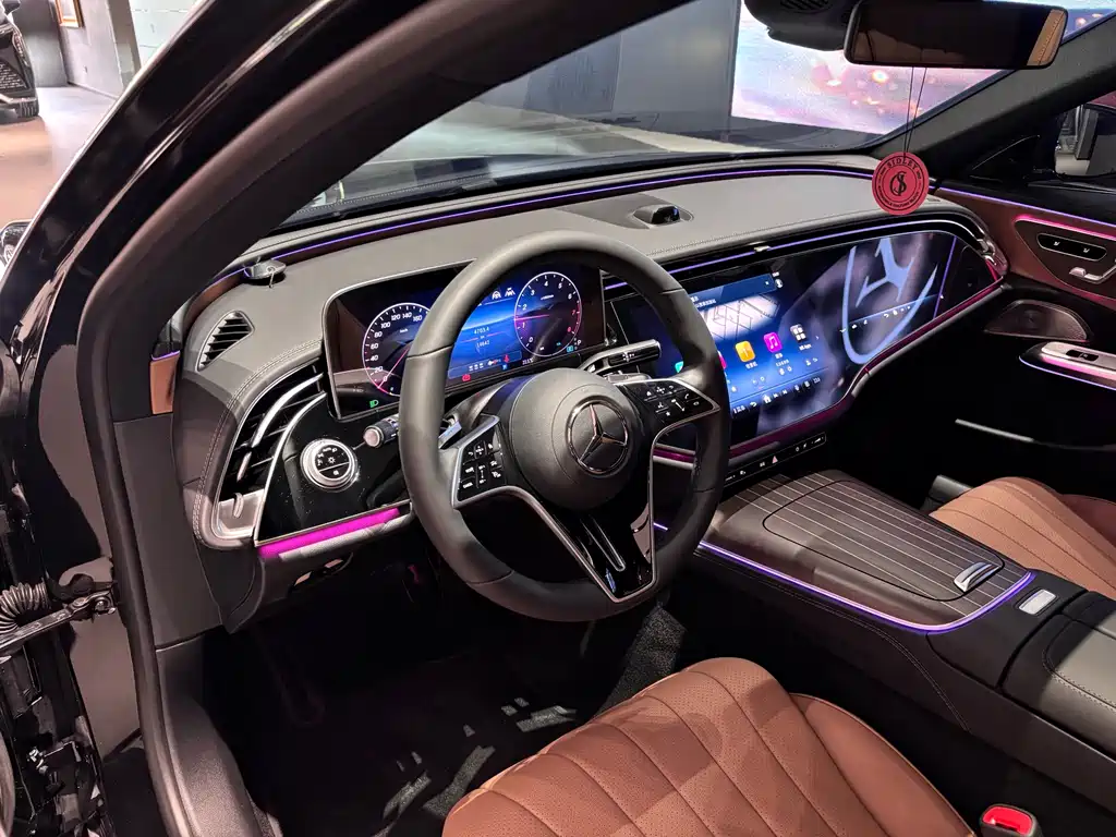 Mercedes-Benz E-Class E 2025 E 300 L Luxury