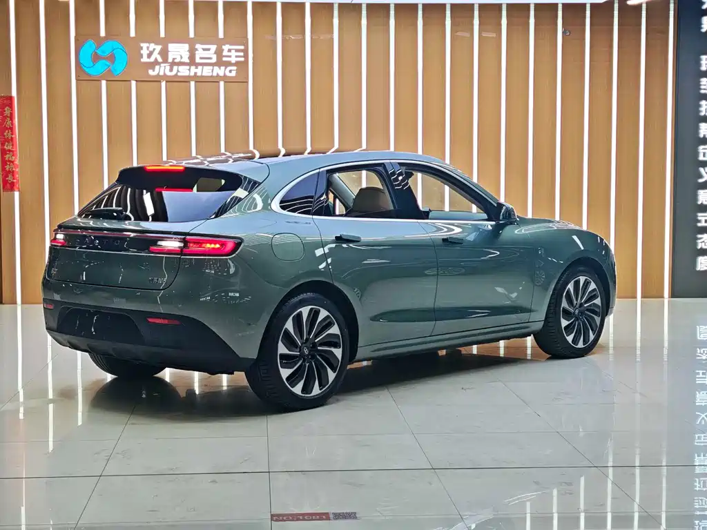 Aito M5