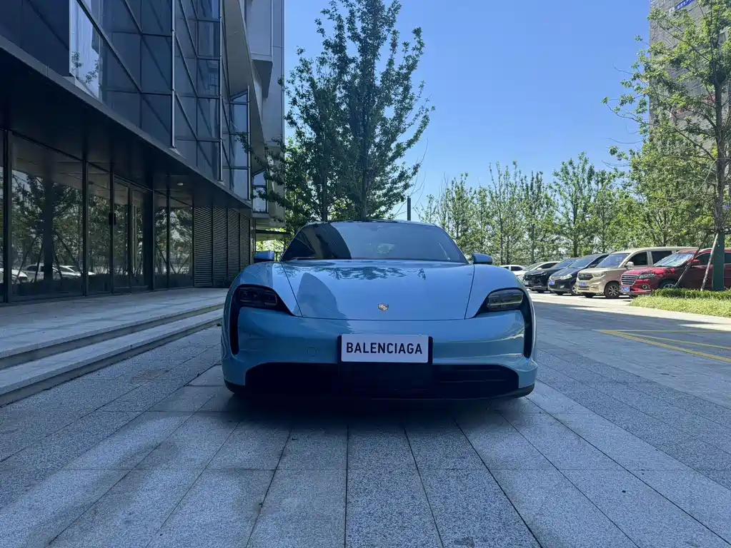 Porsche Taycan 2020 Taycan