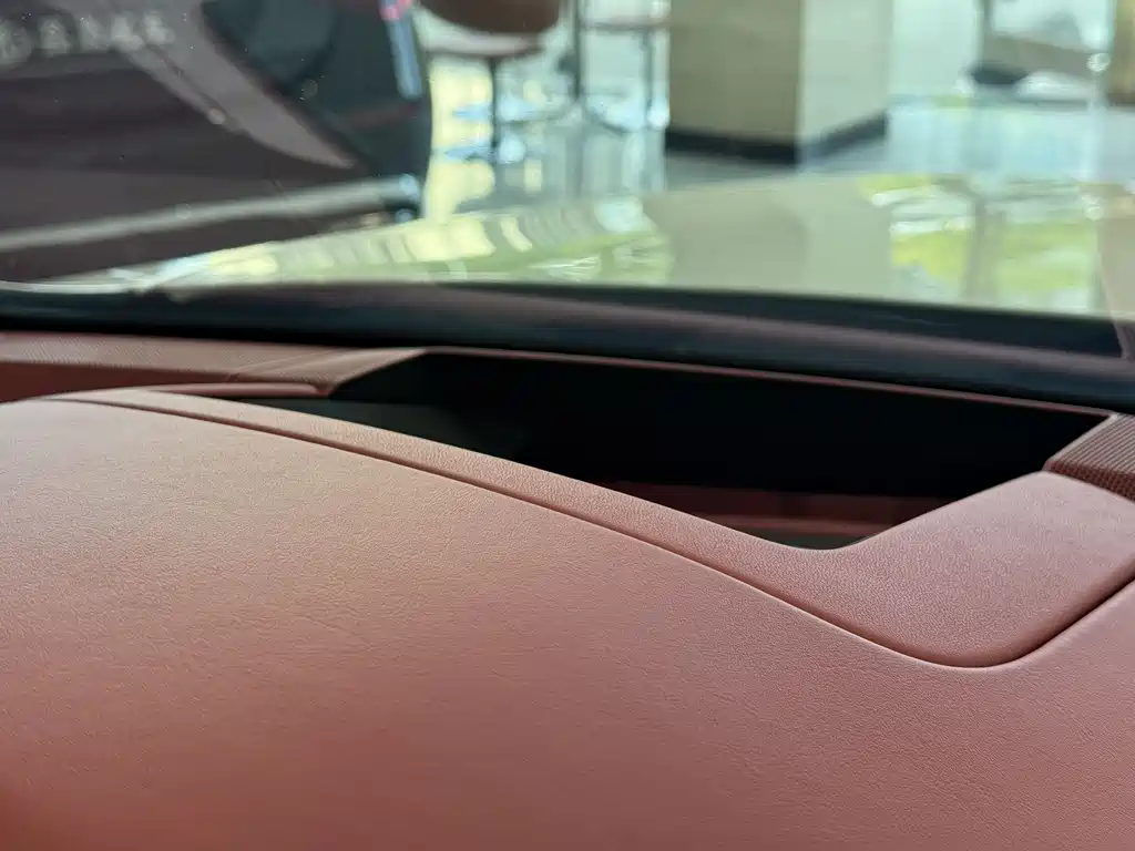 Bentley Continental 4.0T GT V8 Convertible Edition, фото 17