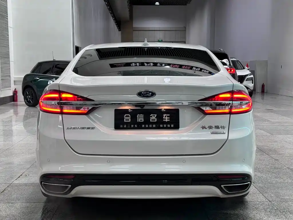 Ford Mondeo — миниатюра 5
