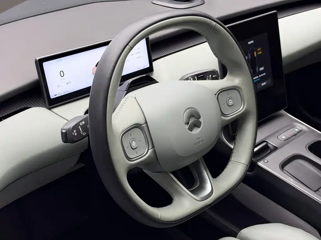 NIO ET5 — миниатюра 4