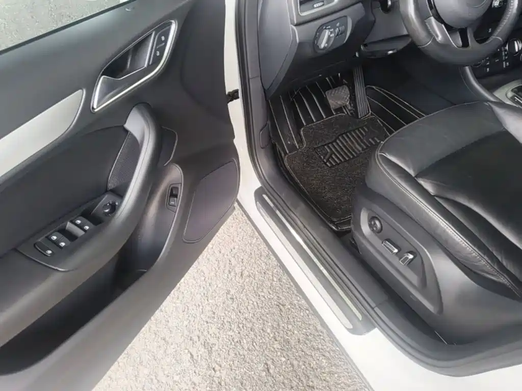 Audi Q3 — миниатюра 16