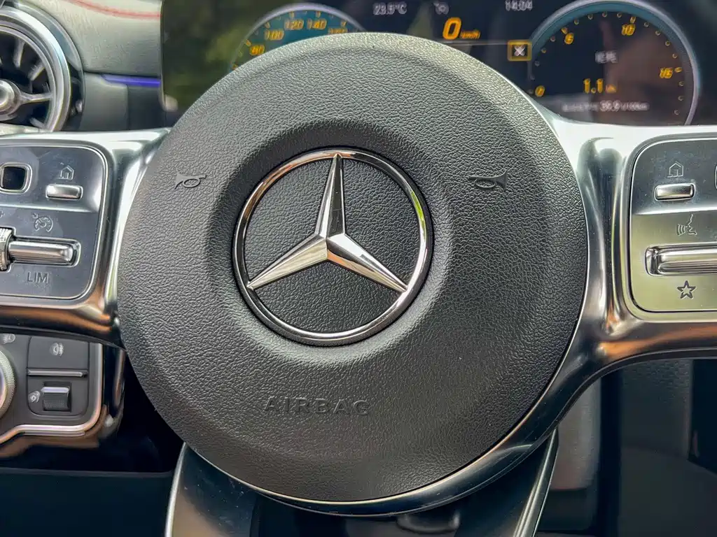 Mercedes-Benz CLA (Import) — миниатюра 9
