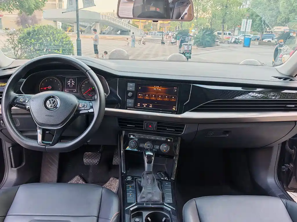 Volkswagen Passat — миниатюра 13