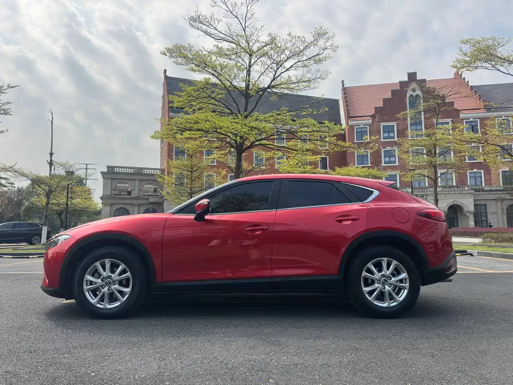 MAZDA CX 4