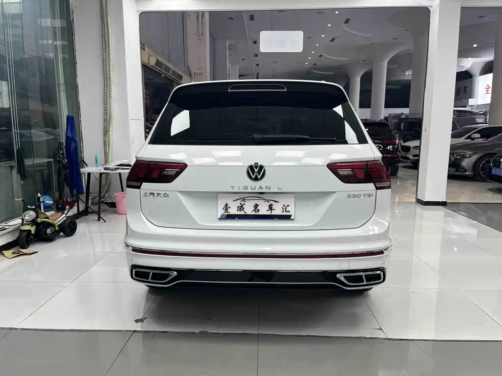 Volkswagen Tiguan L — миниатюра 8