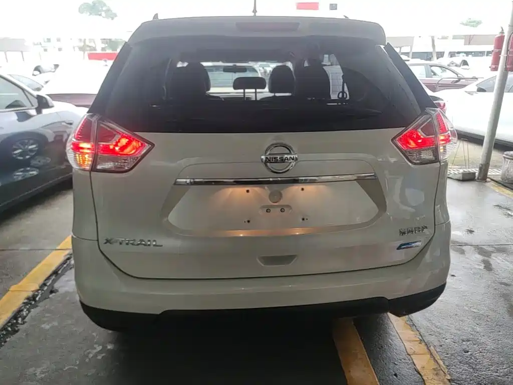 Nissan X-Trail — миниатюра 6