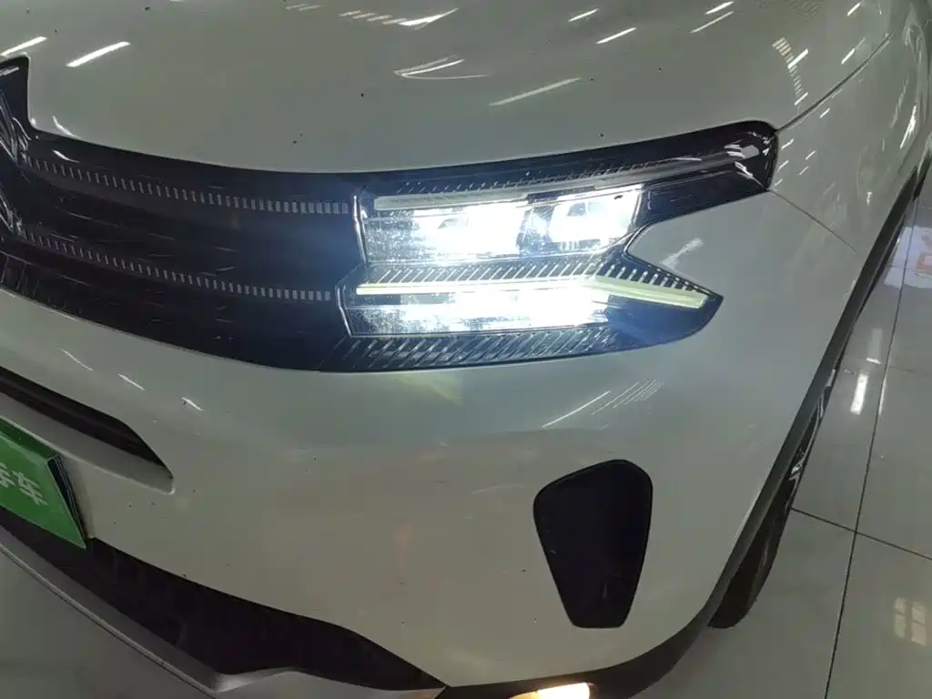 Citroen C5 AIRCROSS — миниатюра 24