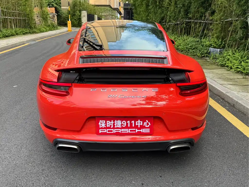 Porsche 911 2016 Carrera 3.0T