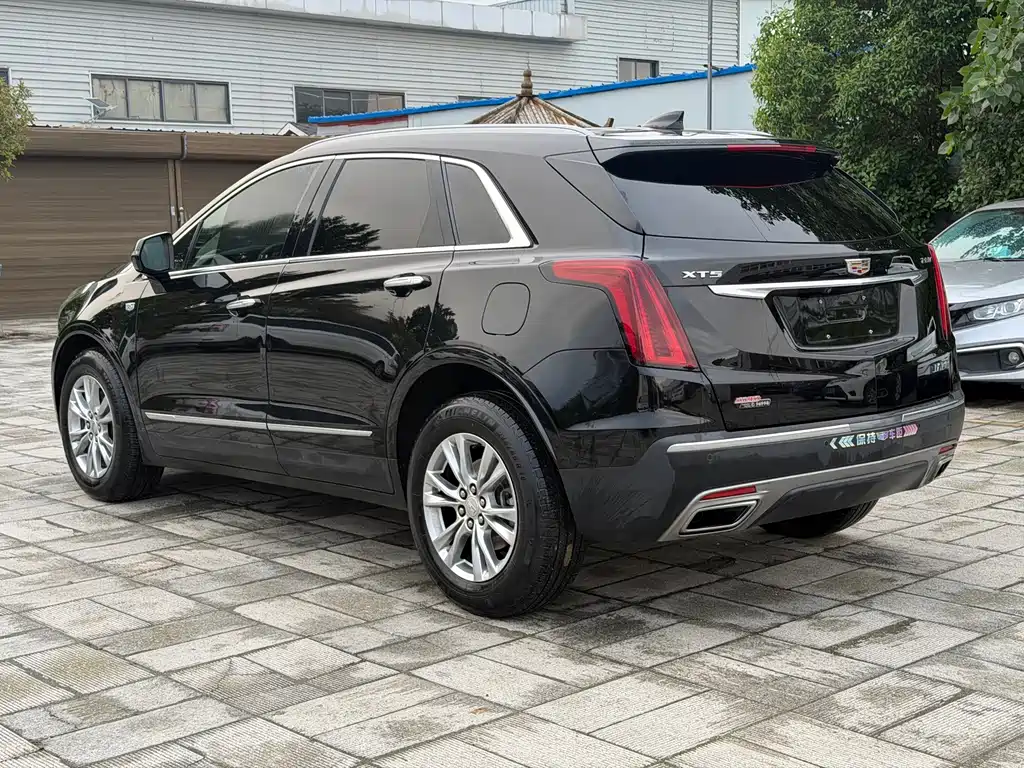 Cadillac XT5 2023 2.0T