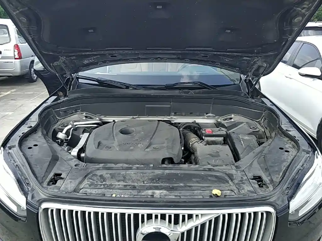 Volvo XC90 — миниатюра 20