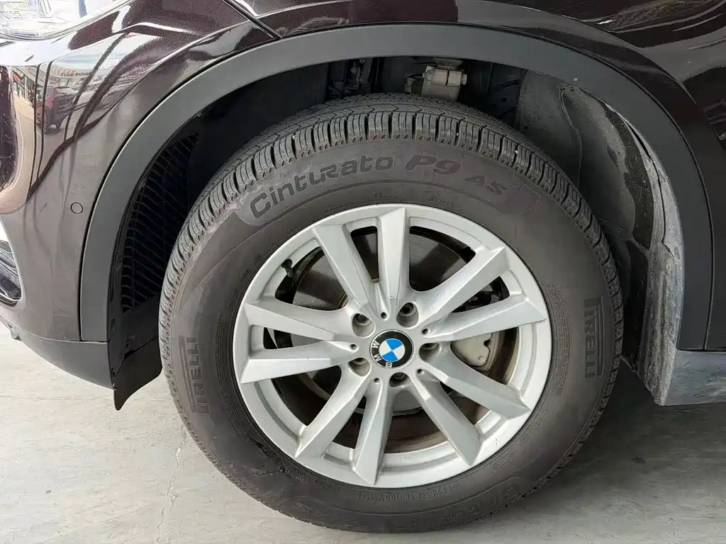 BMW X5 (Import) — миниатюра 4