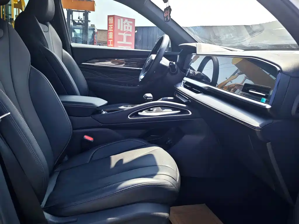Geely Xingyue L — миниатюра 5