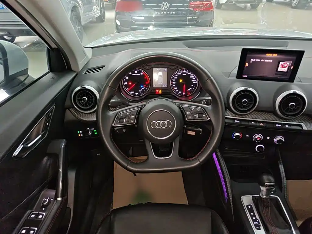 Audi Q2L — миниатюра 11
