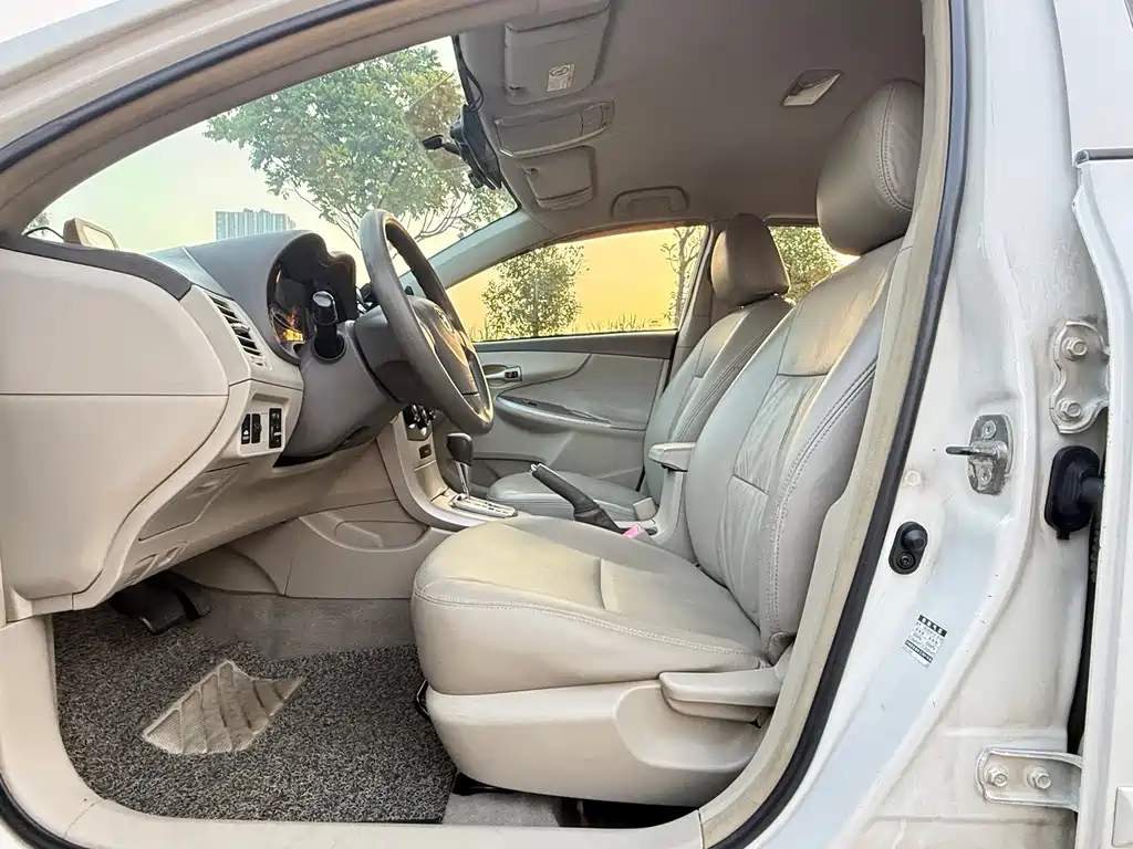 Toyota Corolla — миниатюра 6